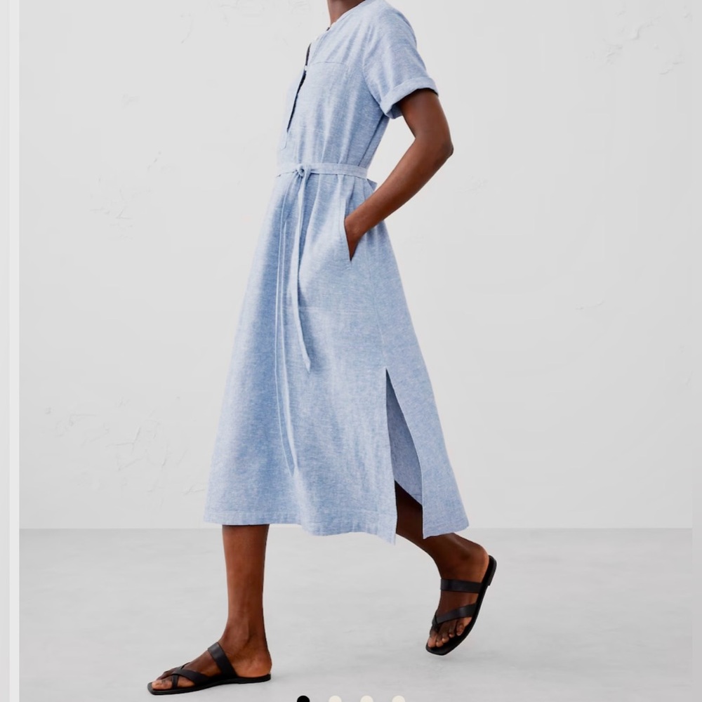 Linen blend utility shift mid dress. Size small. Light blue.